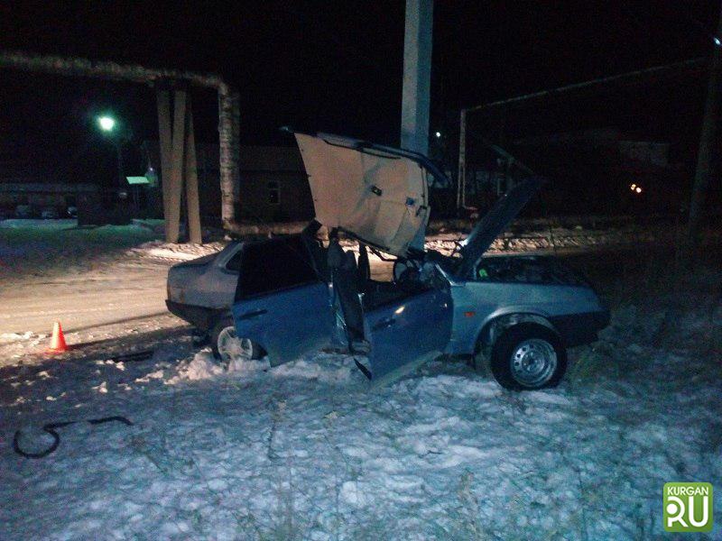 Водитель шадринск. Лихач на классике в Курганской области. Загорела машина в Шадринске. Авария Медлайн машина Шадринск.