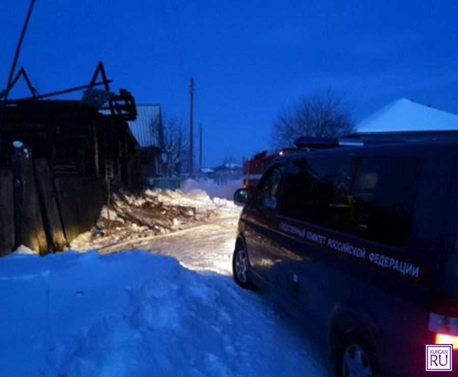 Фото с осмотра места происшествия в селе Горохово, предоставлено СУ СКР по Курганской области.