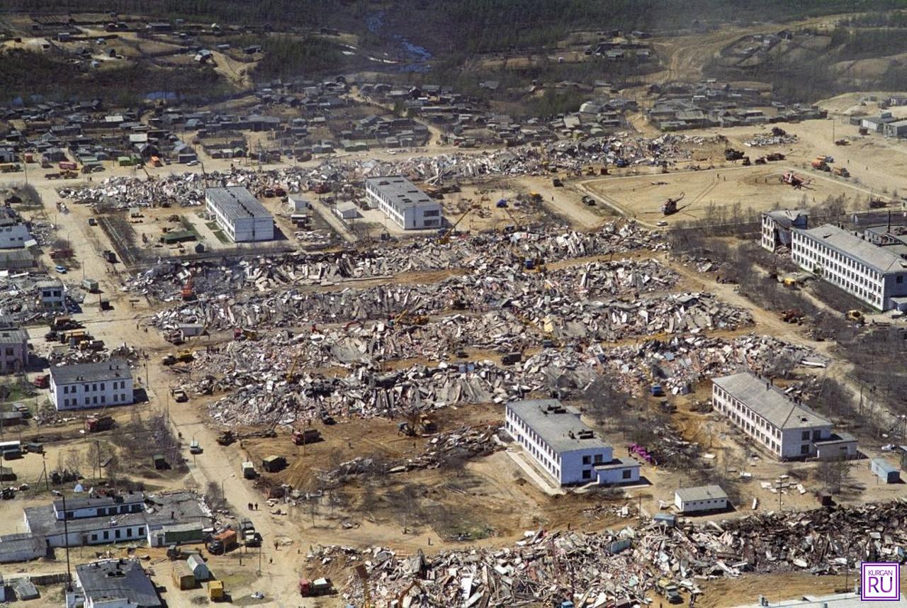 Сахалинское землетрясение. 28 Мая 1995 Нефтегорск землетрясение. Нефтегорск Сахалинская область. Нефтегорск город призрак. Нефтегорск Сахалинская область землетрясение.